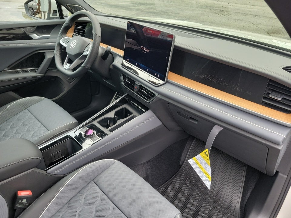 2026 Volkswagen Tiguan SEL R-Line Turbo