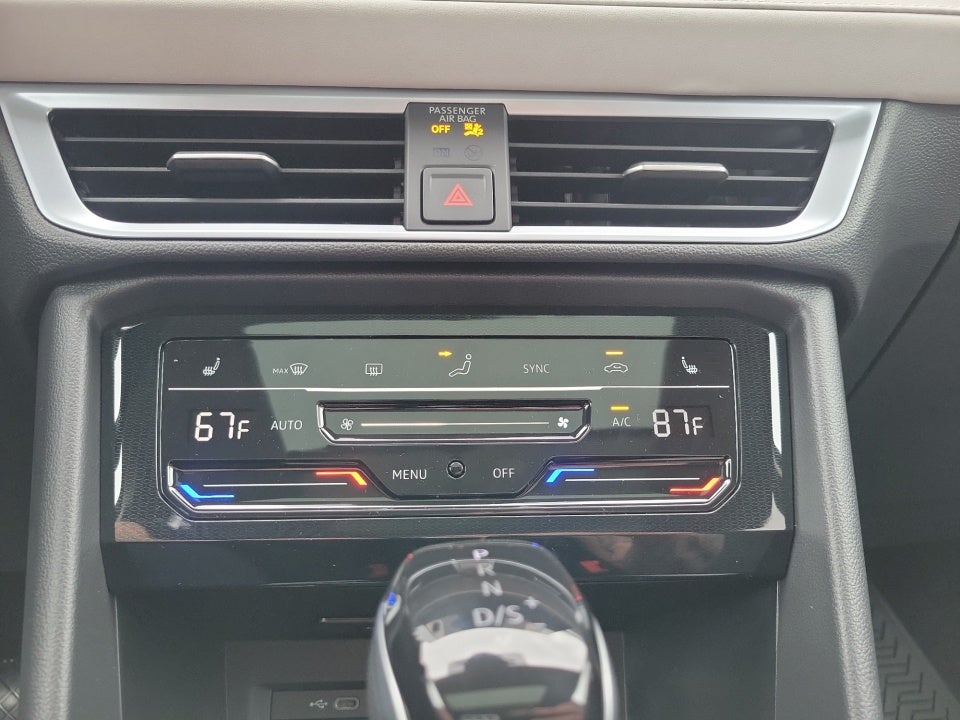 2026 Volkswagen Taos SE