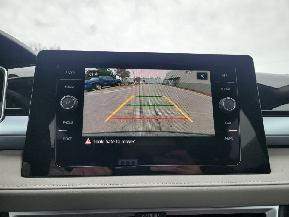 2026 Volkswagen Taos SE