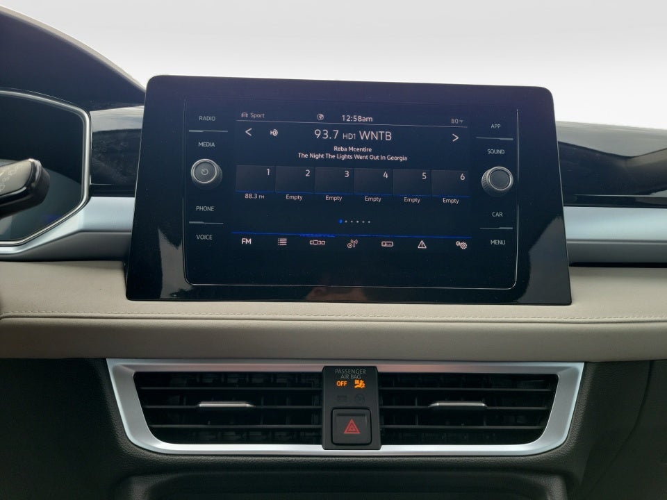 2026 Volkswagen Taos SE