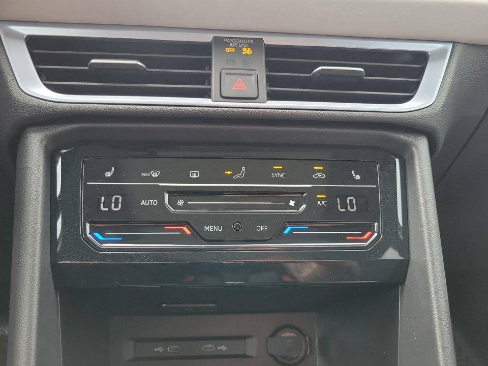 2026 Volkswagen Taos SE