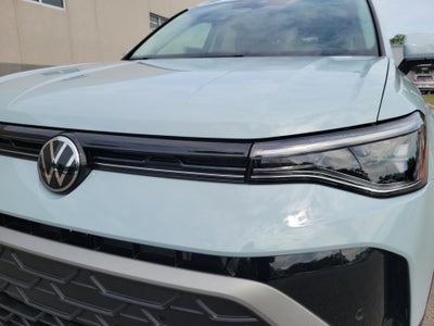 2026 Volkswagen Taos SE