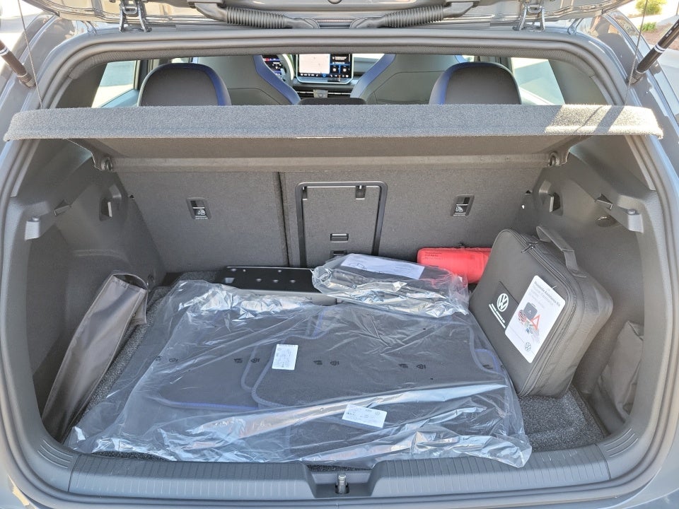 2026 Volkswagen Golf R 2.0T DSG