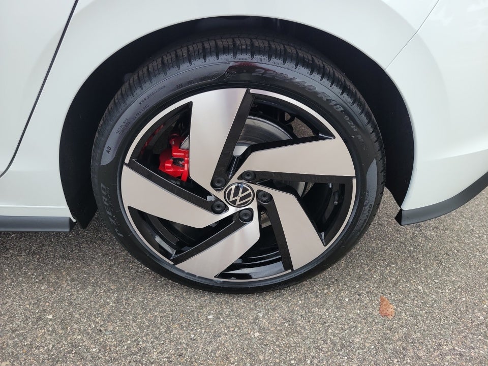 2026 Volkswagen Golf GTI S