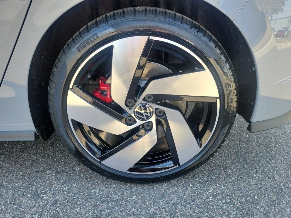 2026 Volkswagen Golf GTI S