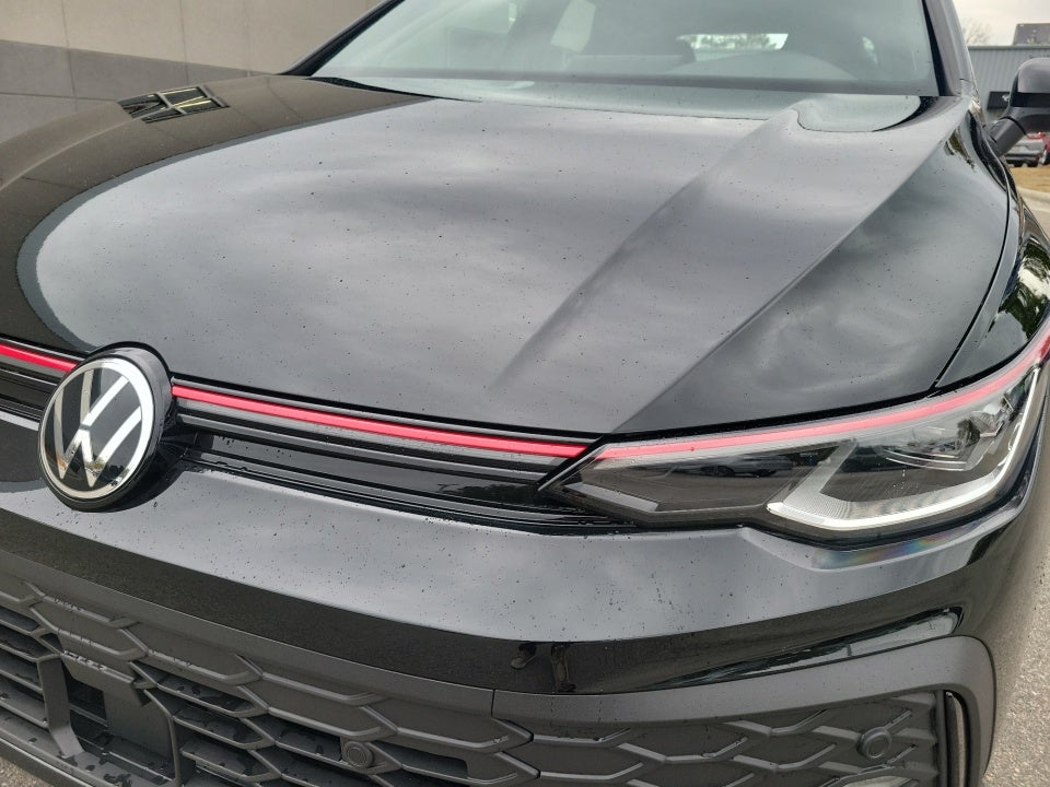 2026 Volkswagen Golf GTI SE