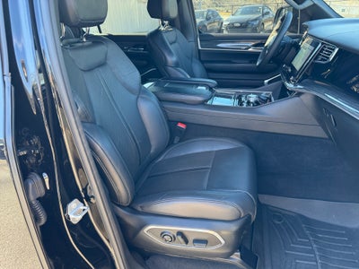 2022 Jeep Wagoneer Series III 4x4