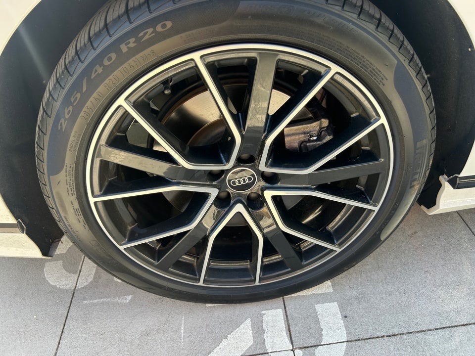 2021 Audi A8 L 55 TFSI quattro Tiptronic