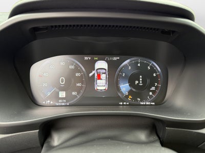 2019 Volvo XC40 T5 Momentum