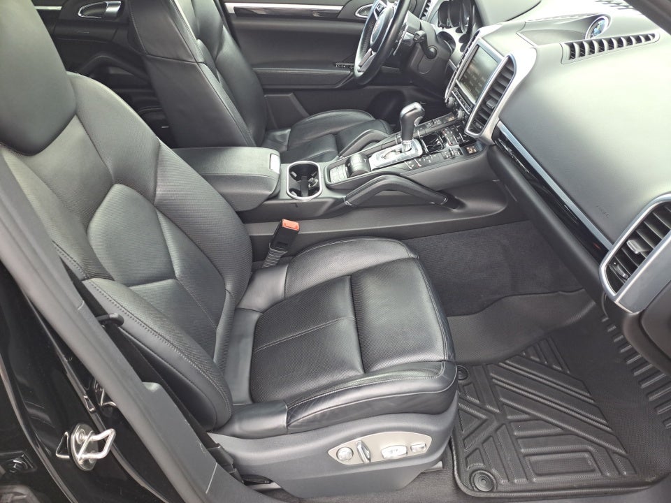 2015 Porsche Cayenne E-Hybrid S
