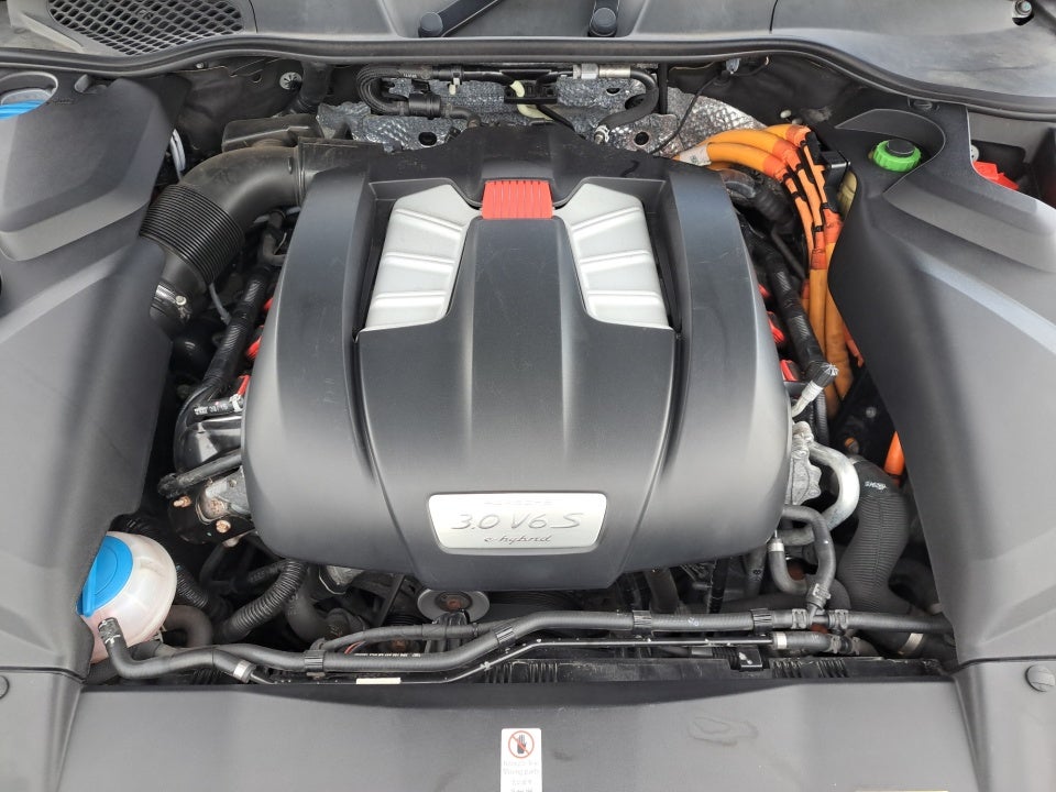 2015 Porsche Cayenne E-Hybrid S