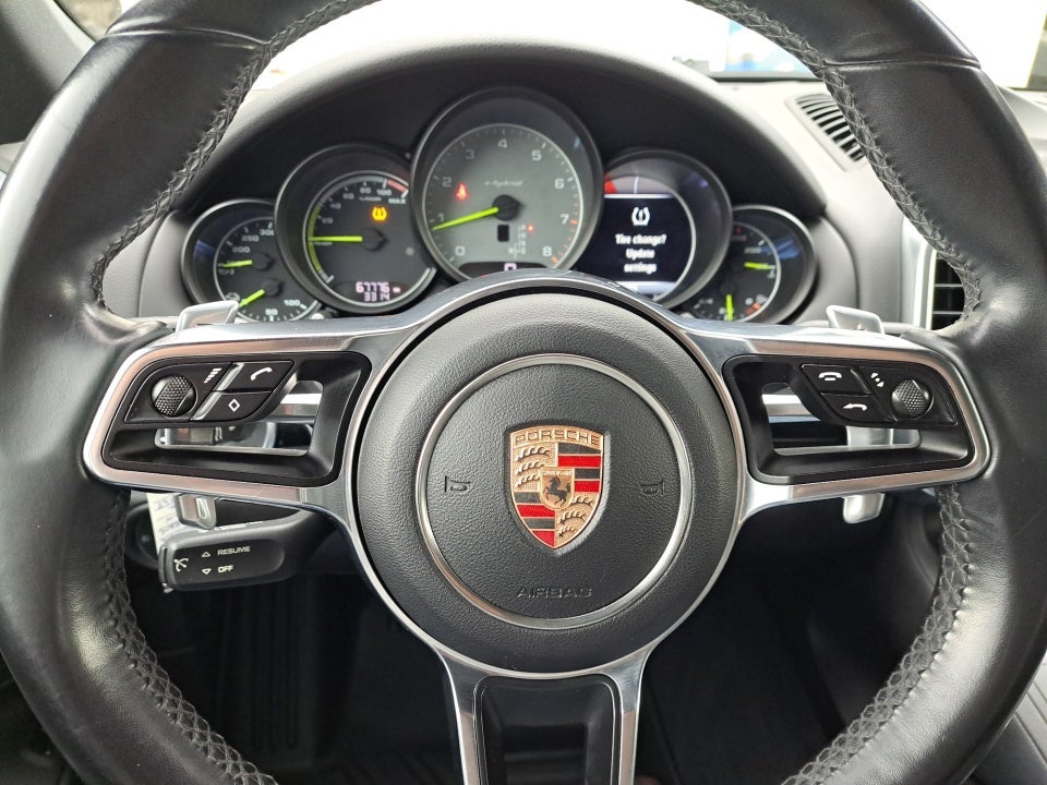 2015 Porsche Cayenne E-Hybrid S