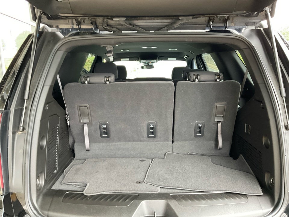 2023 Chevrolet Tahoe 4WD LS