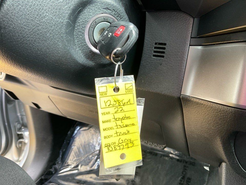 2022 Toyota Tacoma SR5 V6