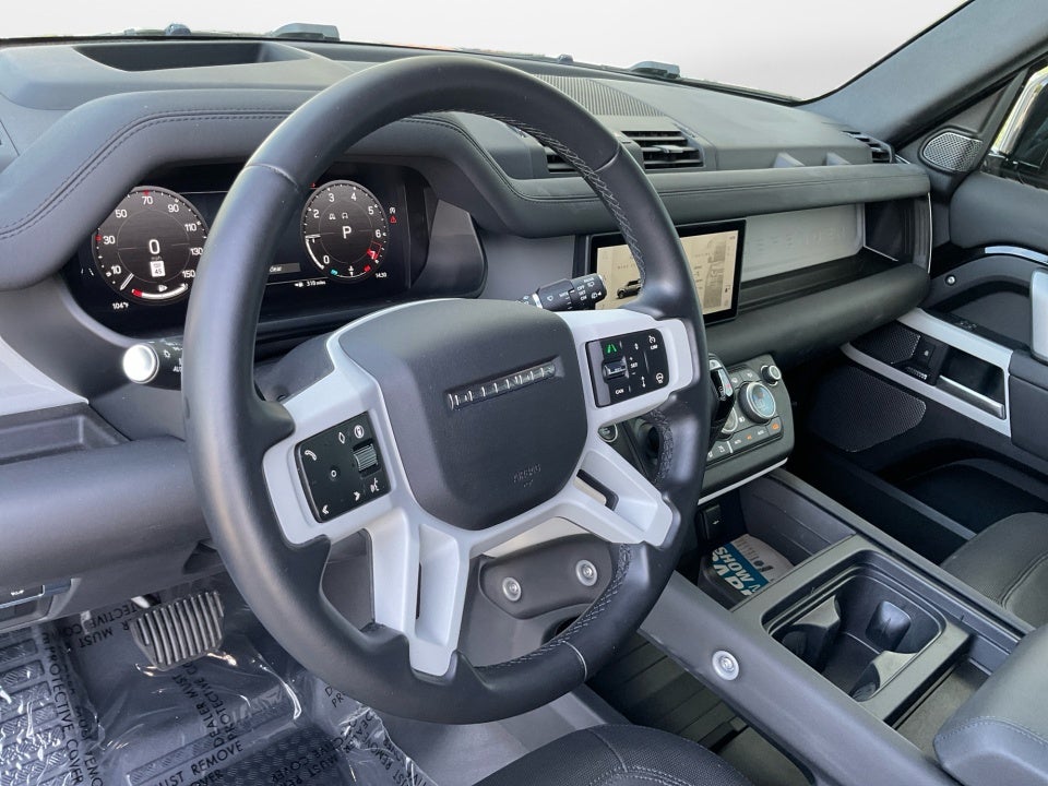 2024 Land Rover Defender X-Dynamic SE