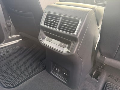 2026 Volkswagen Atlas Cross Sport SEL R-Line Black