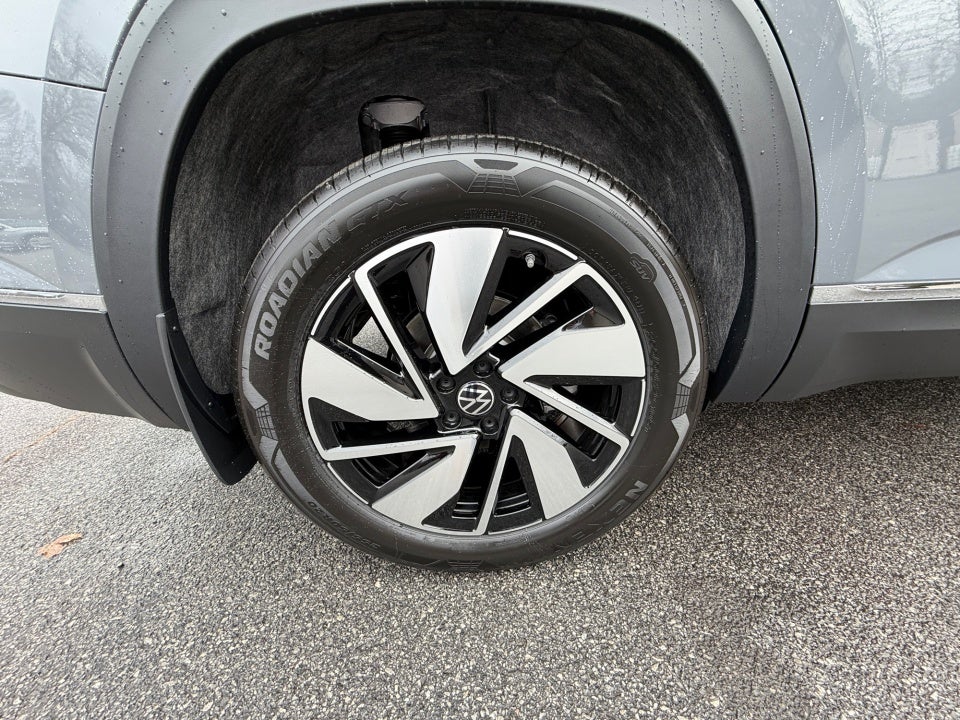 2026 Volkswagen Atlas SEL