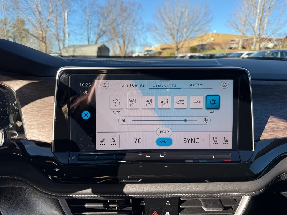 2026 Volkswagen Atlas SEL