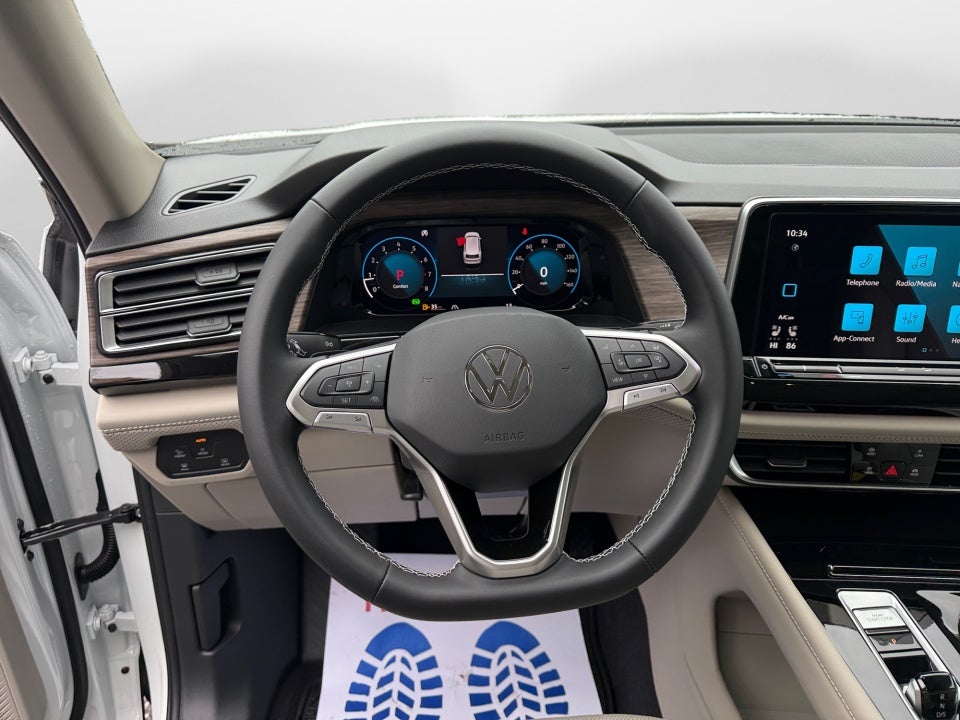 2026 Volkswagen Atlas 2.0T SEL