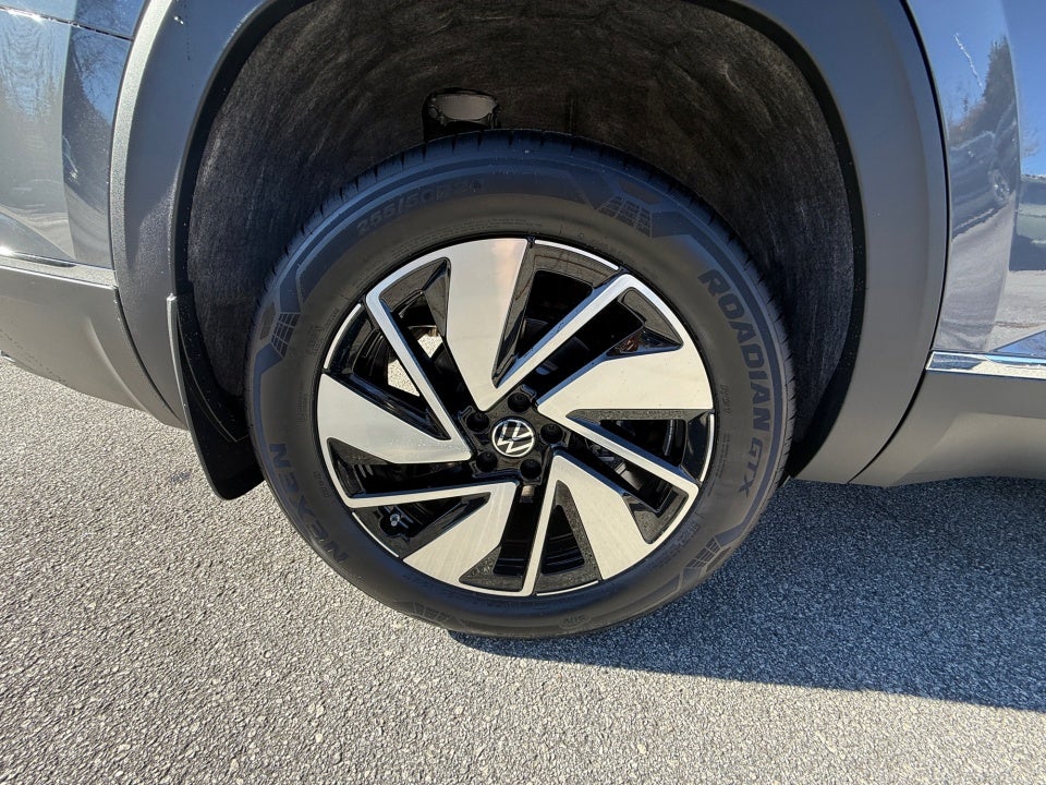 2026 Volkswagen Atlas SEL