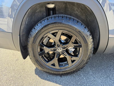 2026 Volkswagen Atlas Peak Edition