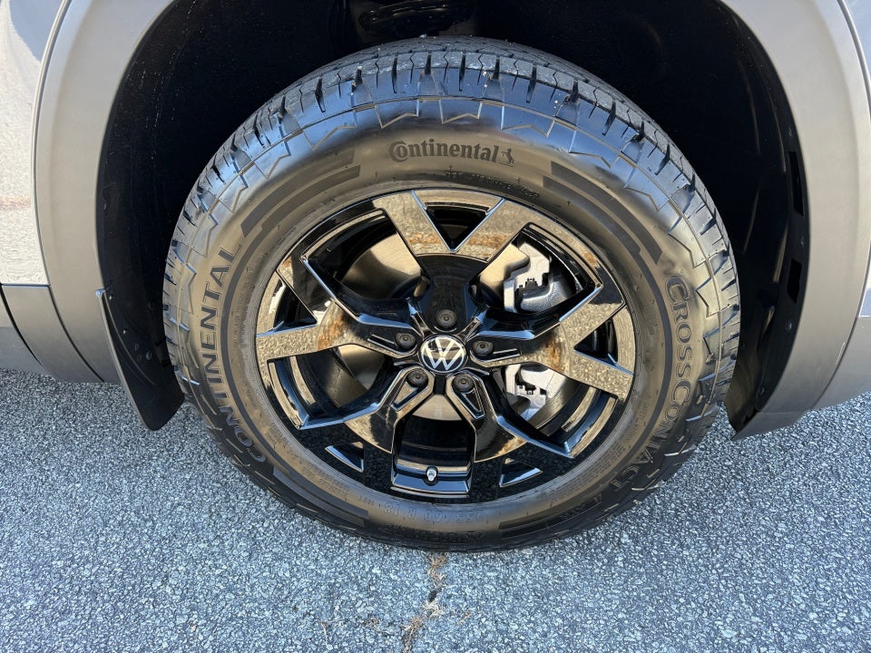 2026 Volkswagen Atlas Peak Edition