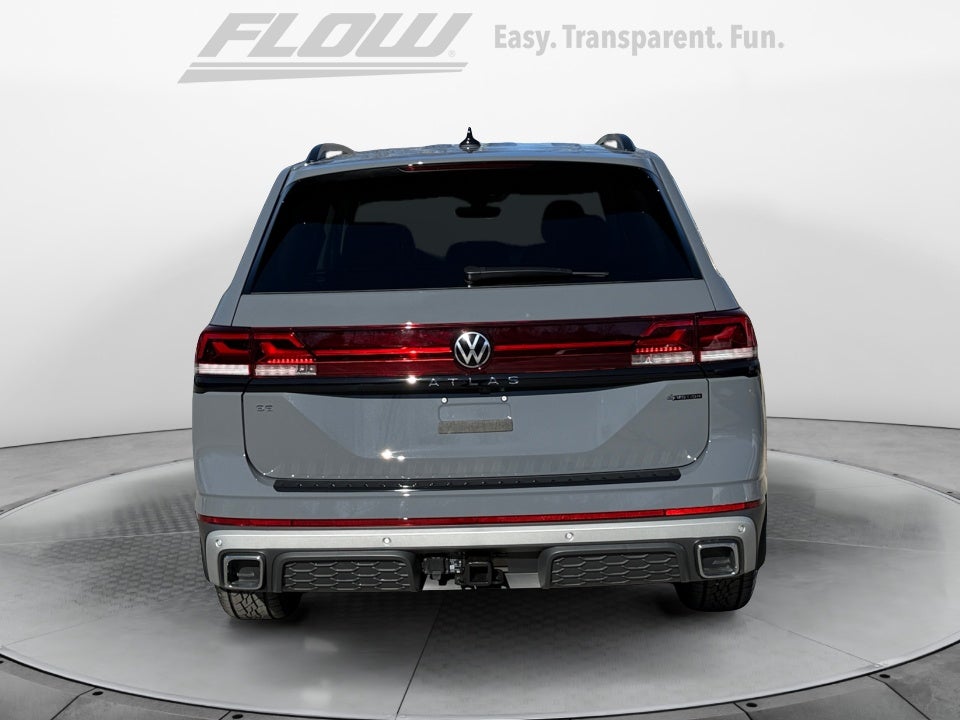 2026 Volkswagen Atlas Peak Edition