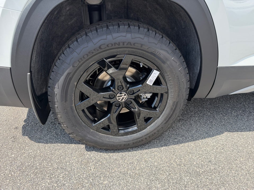 2026 Volkswagen Atlas Peak Edition