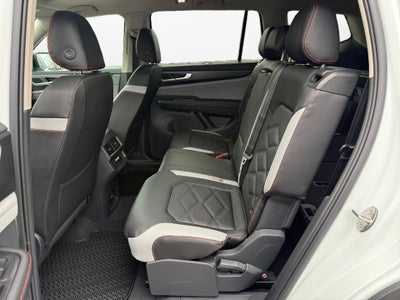 2026 Volkswagen Atlas Peak Edition