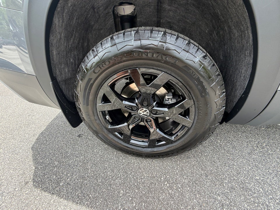2026 Volkswagen Atlas Peak Edition