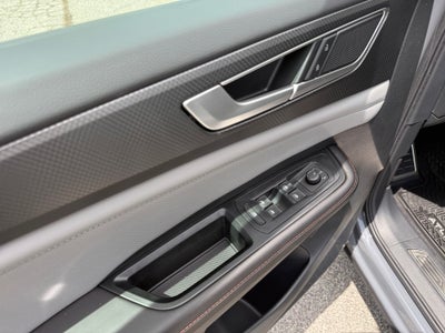 2026 Volkswagen Atlas Peak Edition