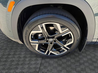 2027 Volkswagen Atlas SEL Premium R-Line