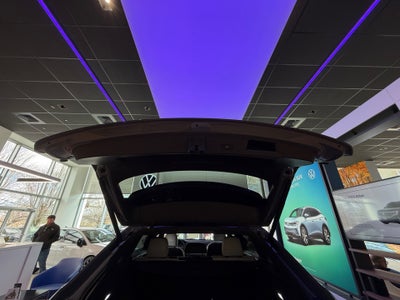 2026 Volkswagen Atlas Cross Sport SEL Premium R-Line