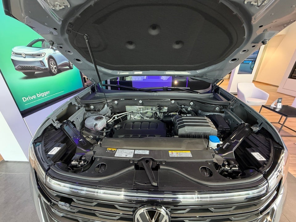 2026 Volkswagen Atlas Cross Sport SEL Premium R-Line