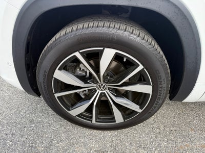 2026 Volkswagen Atlas Cross Sport SEL Premium R-Line