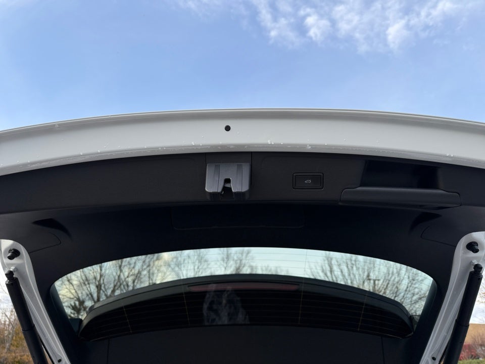 2026 Volkswagen Atlas Cross Sport SEL Premium R-Line