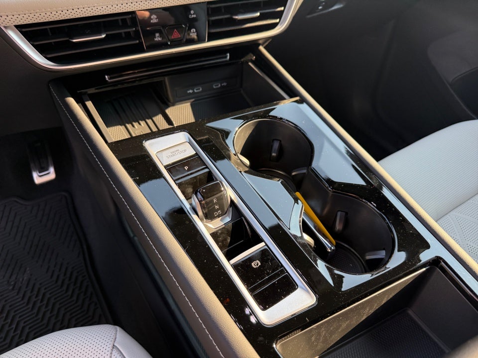 2026 Volkswagen Atlas Cross Sport SEL Premium R-Line