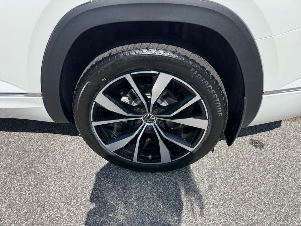 2026 Volkswagen Atlas SEL Premium R-Line