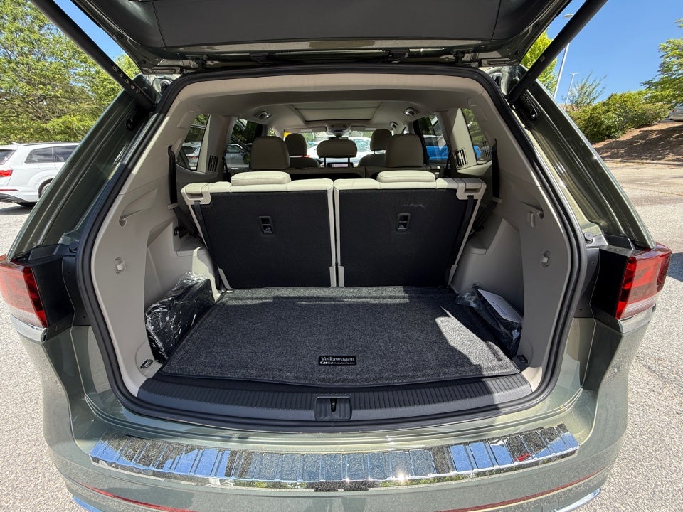 2026 Volkswagen Atlas SEL Premium R-Line