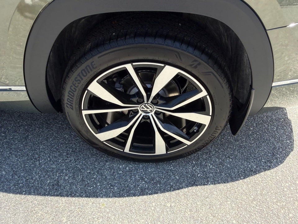 2026 Volkswagen Atlas SEL Premium R-Line