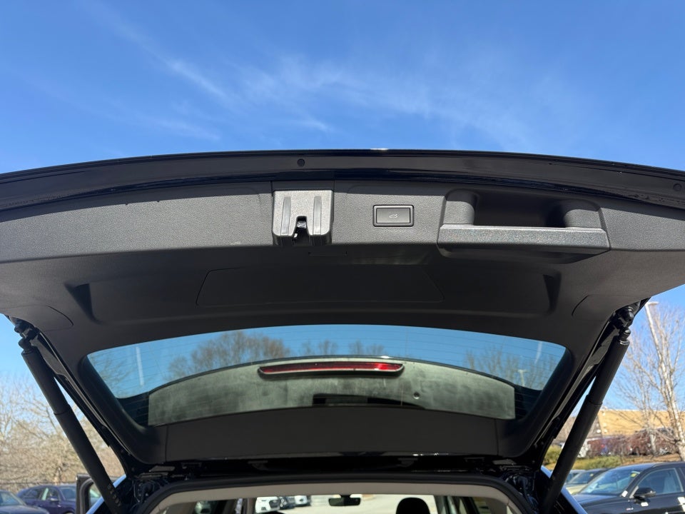 2026 Volkswagen Atlas SEL Premium R-Line