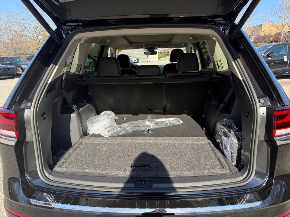 2026 Volkswagen Atlas SEL Premium R-Line