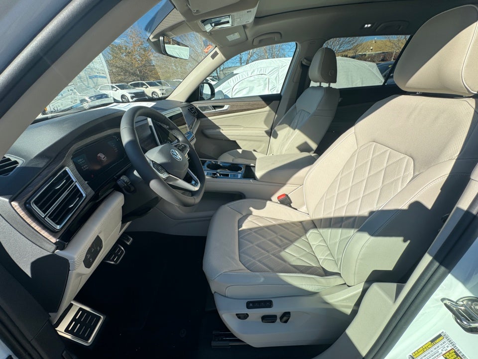 2024 Volkswagen Atlas 2.0T SEL Premium R-Line