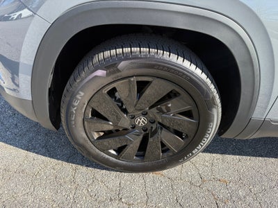 2026 Volkswagen Atlas SE with Technology