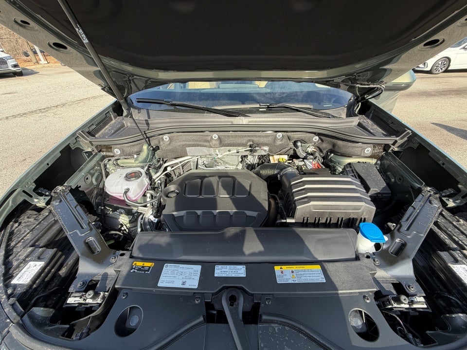 2026 Volkswagen Atlas Cross Sport SE with Technology