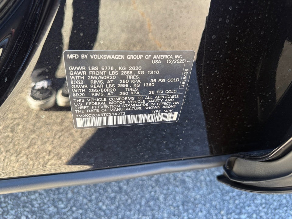 2026 Volkswagen Atlas Cross Sport SE with Technology