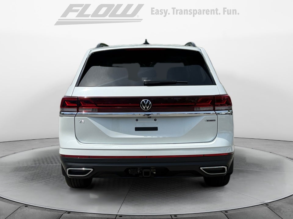 2026 Volkswagen Atlas SE with Technology
