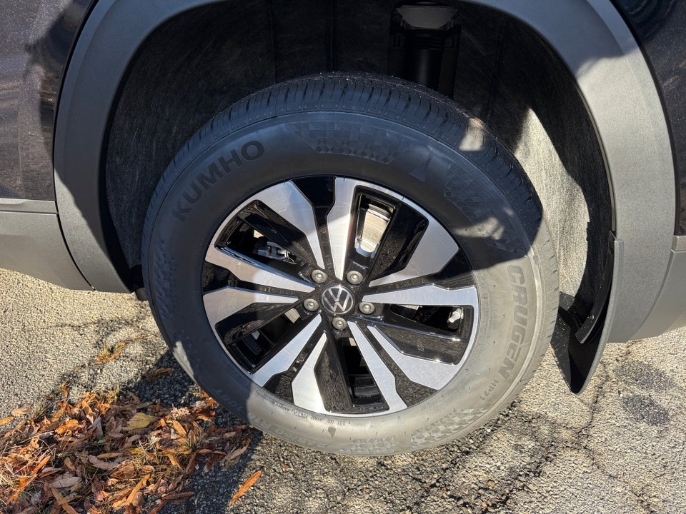 2026 Volkswagen Atlas Cross Sport 2.0T SE