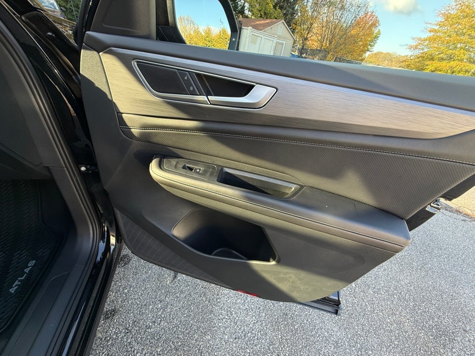 2026 Volkswagen Atlas Cross Sport 2.0T SE