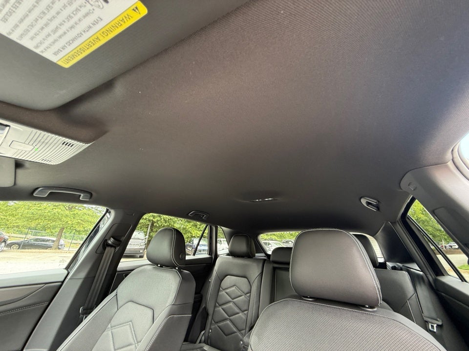 2026 Volkswagen Atlas Cross Sport 2.0T SE